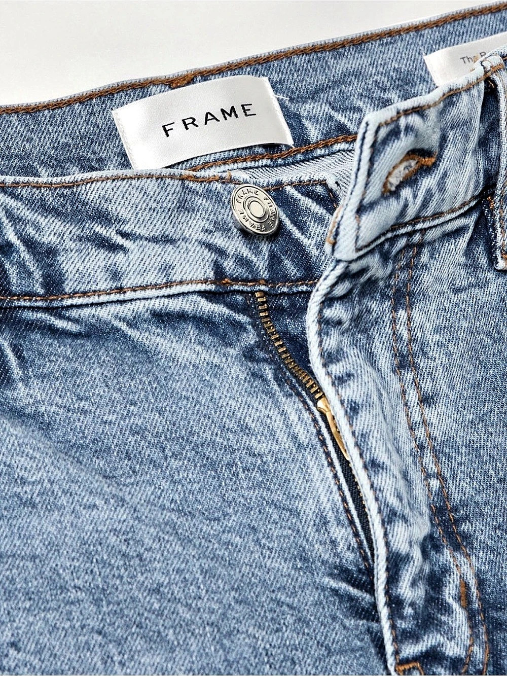 FRAME Women's Straight Leg Jeans - Picture 5 of 6